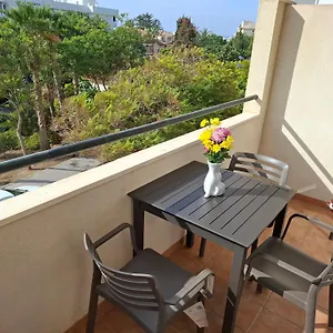 2-bed In Port Apartamento